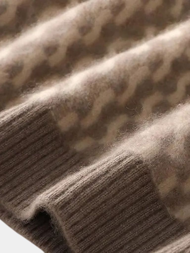 100% Wool Geometric Crew Neck Pullover Sweater for Men