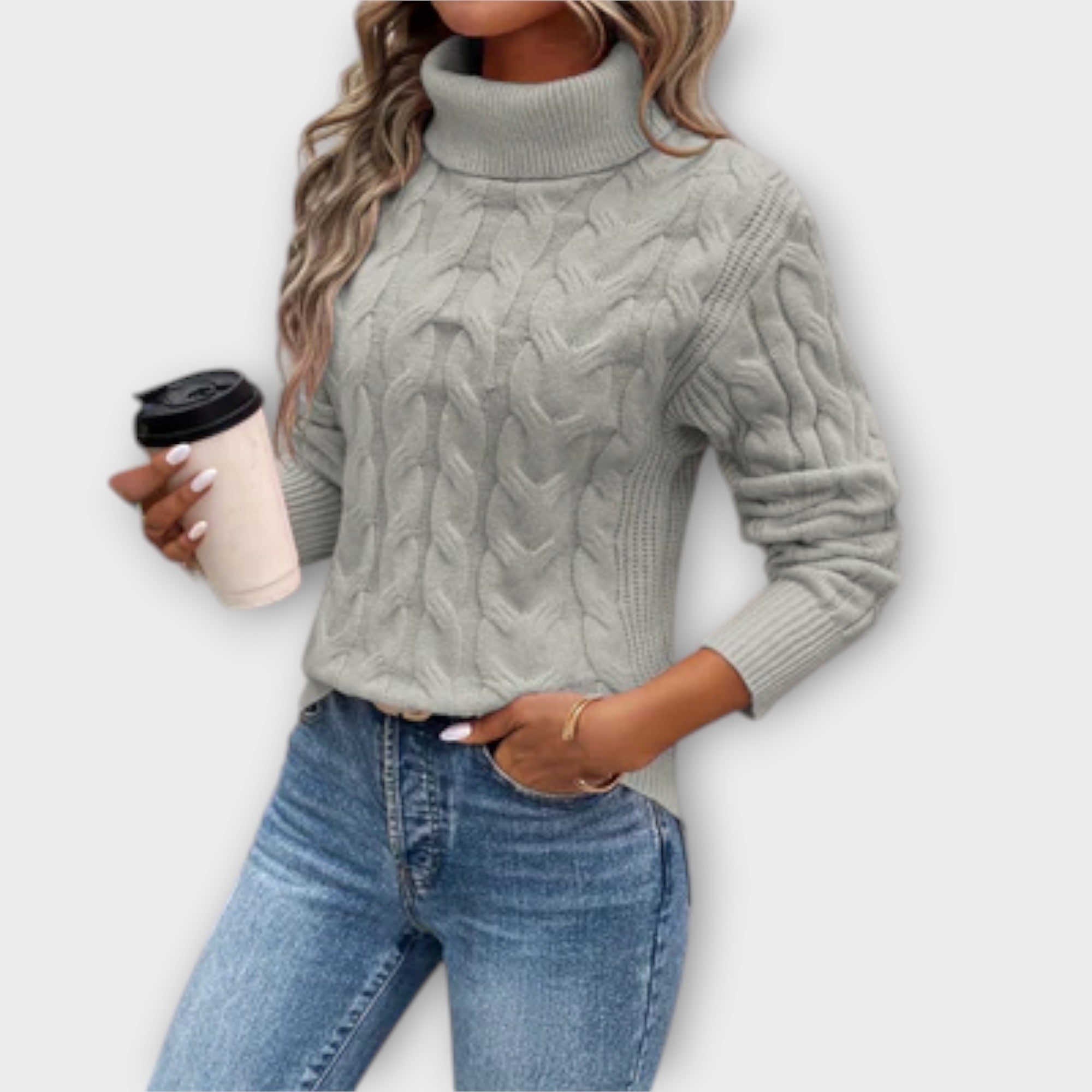 Elegant Turtleneck Sweater from Eline