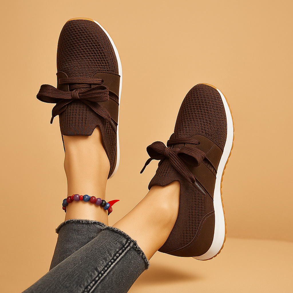 Casual lace-up sneakers for women | Clara