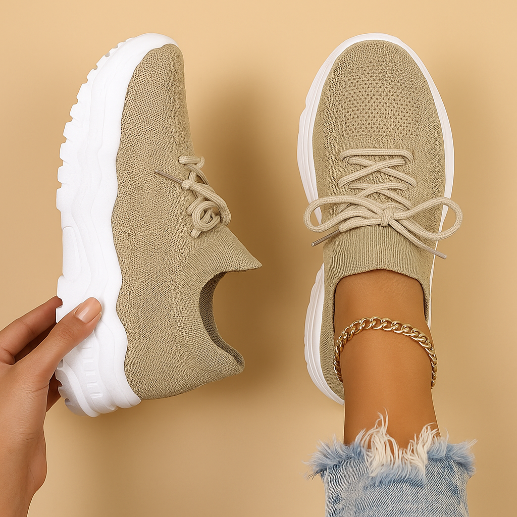 Slip-on shoes for women with arch support | Naomi