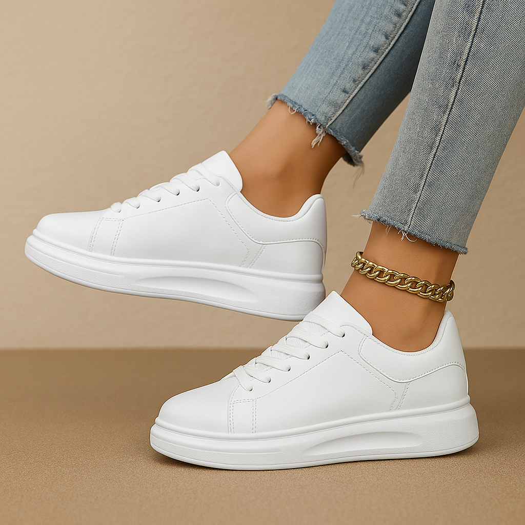 White leather sneakers for women | Clara