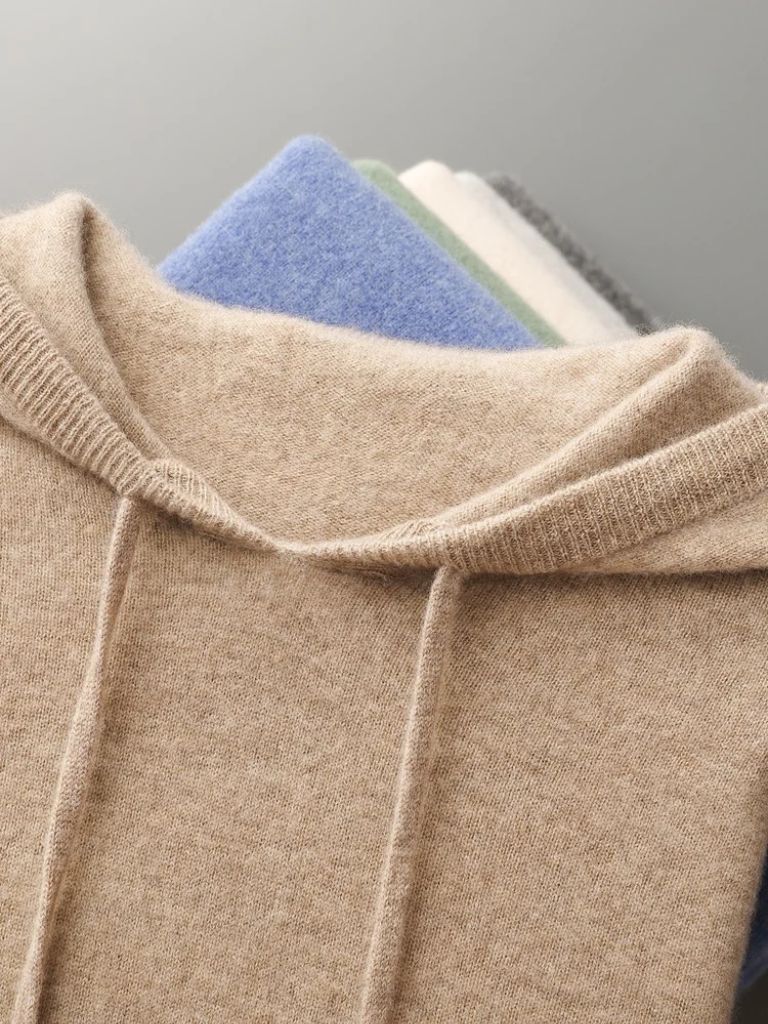 100% Cashmere Hooded Sweater for Men