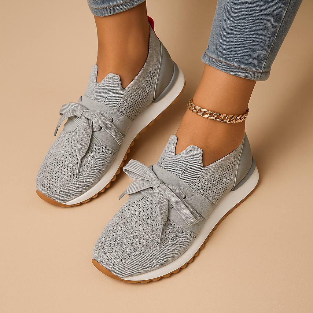 Casual lace-up sneakers for women | Clara