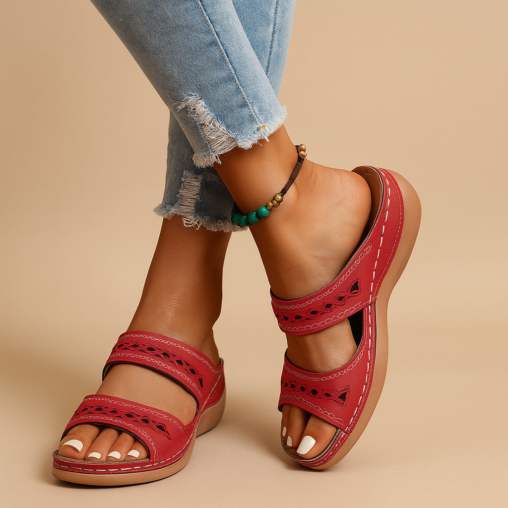 Comfortable walking sandals with support for women | Ruby