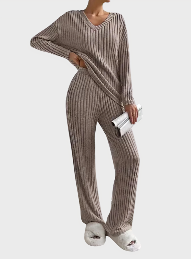 Romy Ribbed Comfort Set