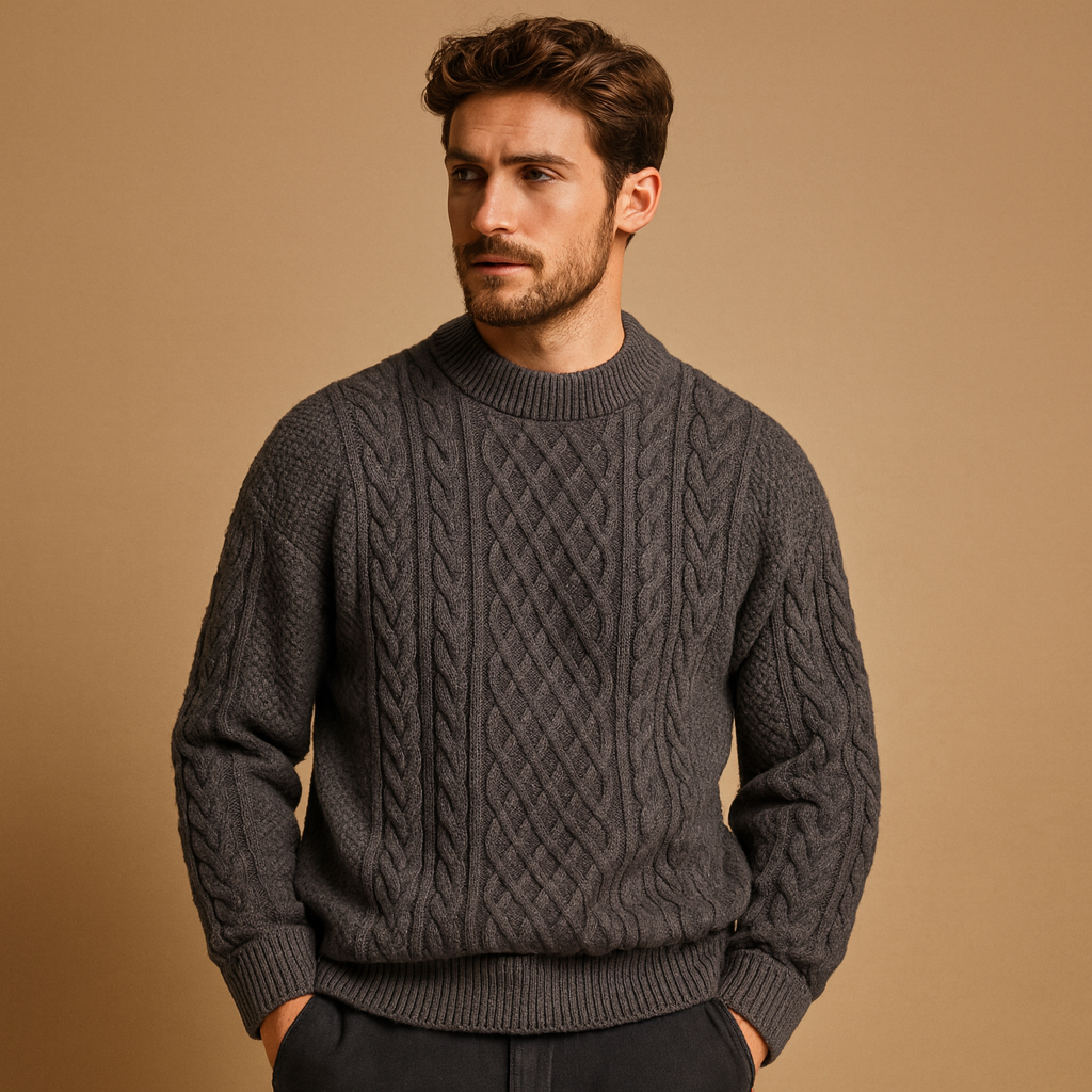 Knitted crew neck sweater for men | Daniel