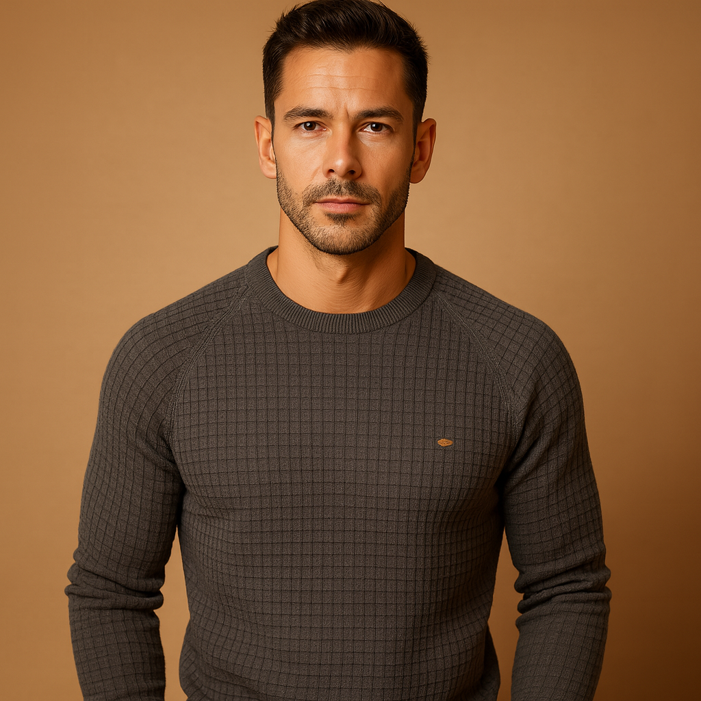 Knitted crew neck sweater for men | Lucas