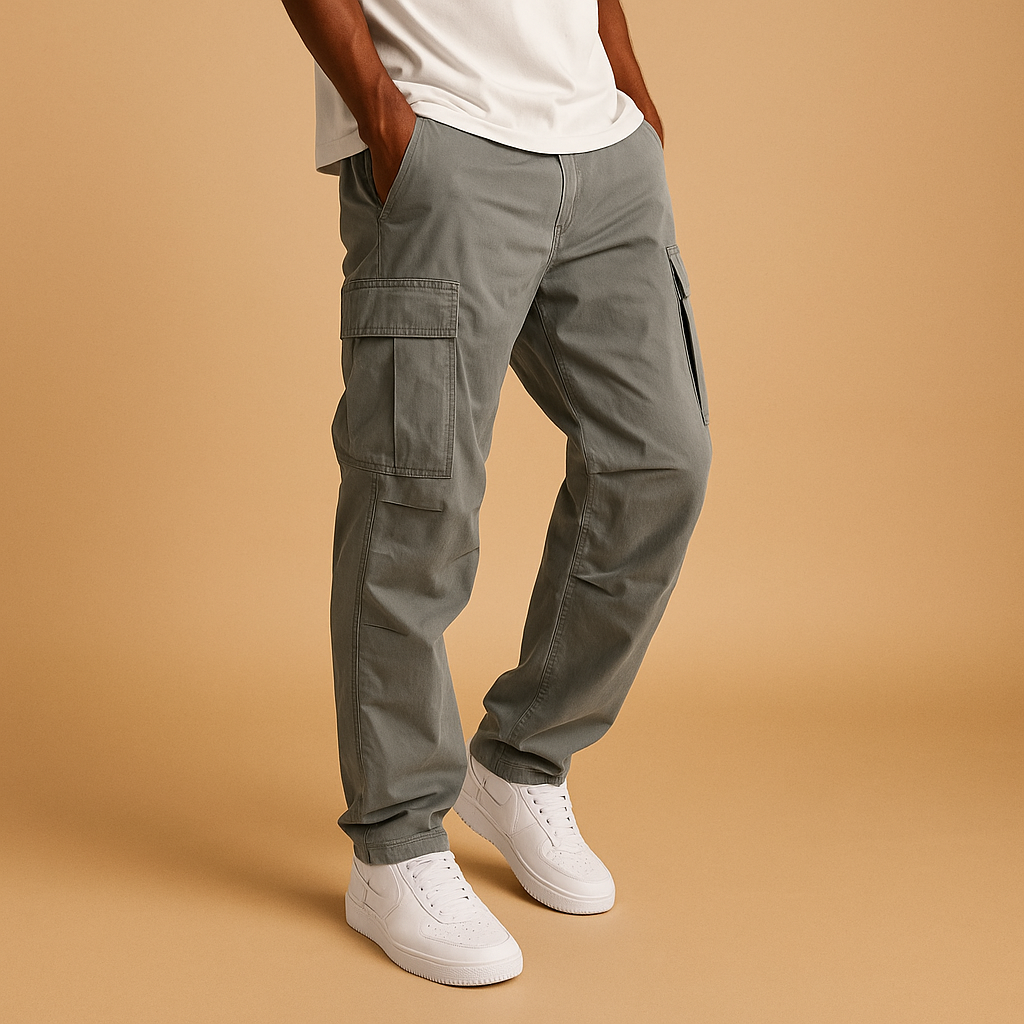 Regular fit cargo trousers for men with multiple pockets | Oliver
