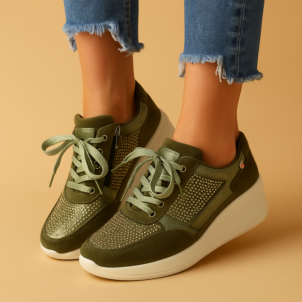 Wide fit casual shoes for women | Lillian