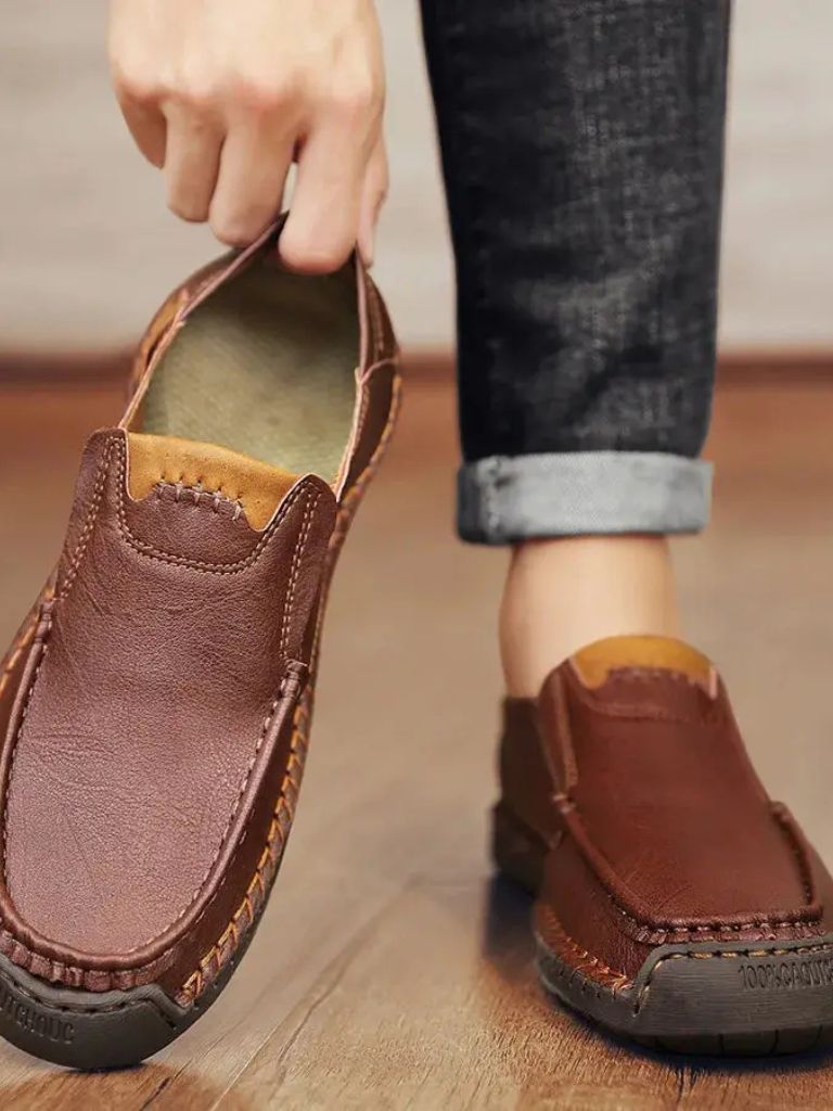 Comfortable Leather Moccasins Shoes for Men