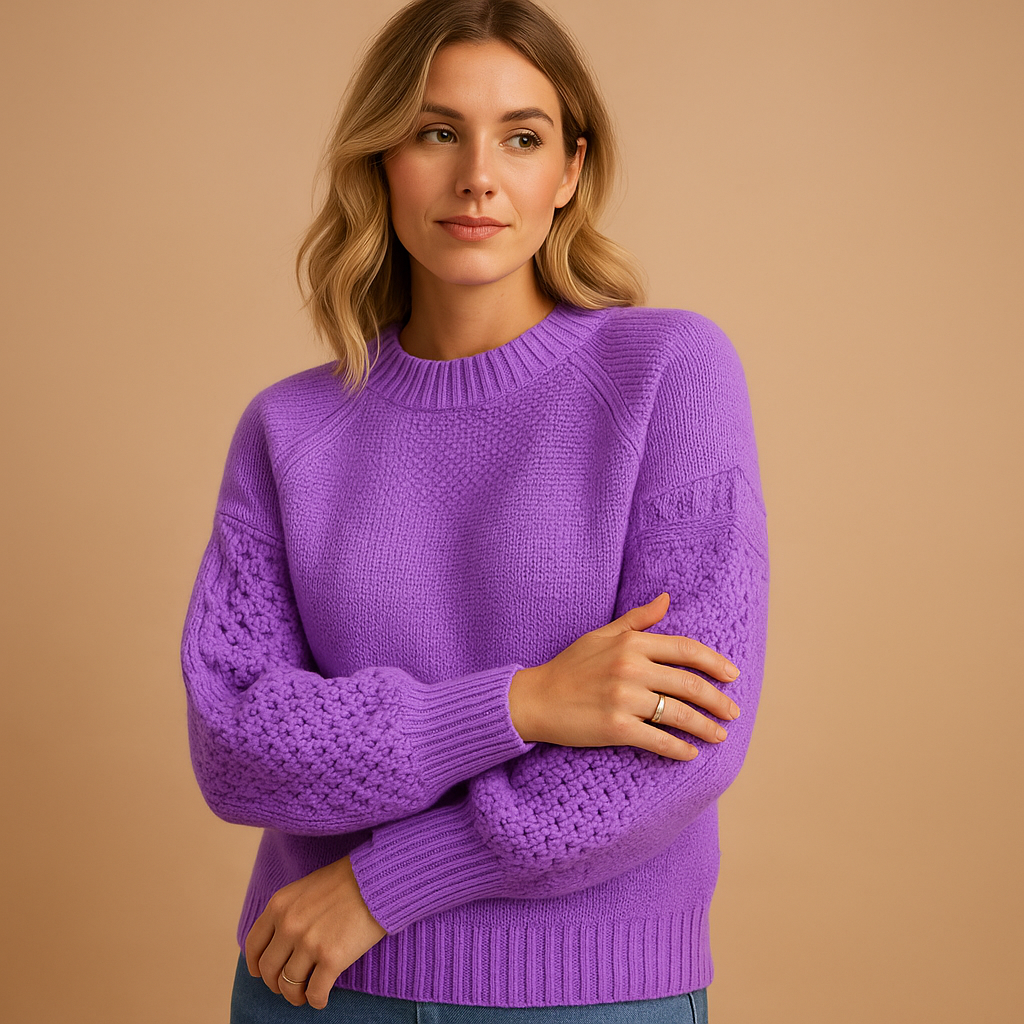 Elegant knit sweater with long sleeves for women | Daissy