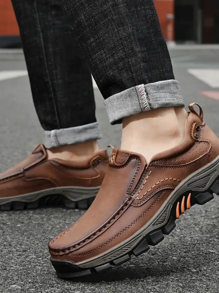 Everyday Essential Comfortable Shoes for Men