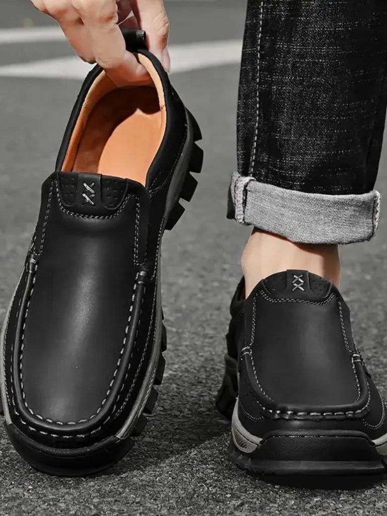 Everyday Essential Comfortable Shoes for Men