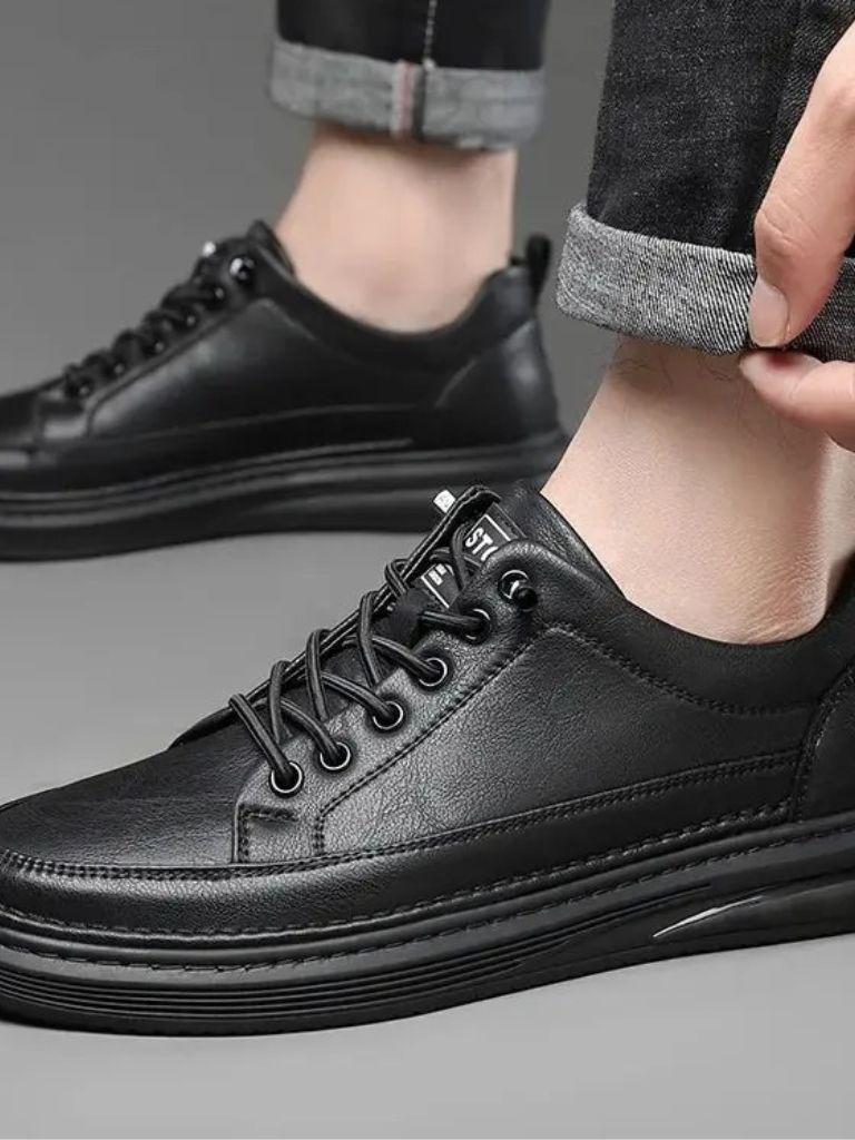 Urban Explorer Mens Sneaker for Men