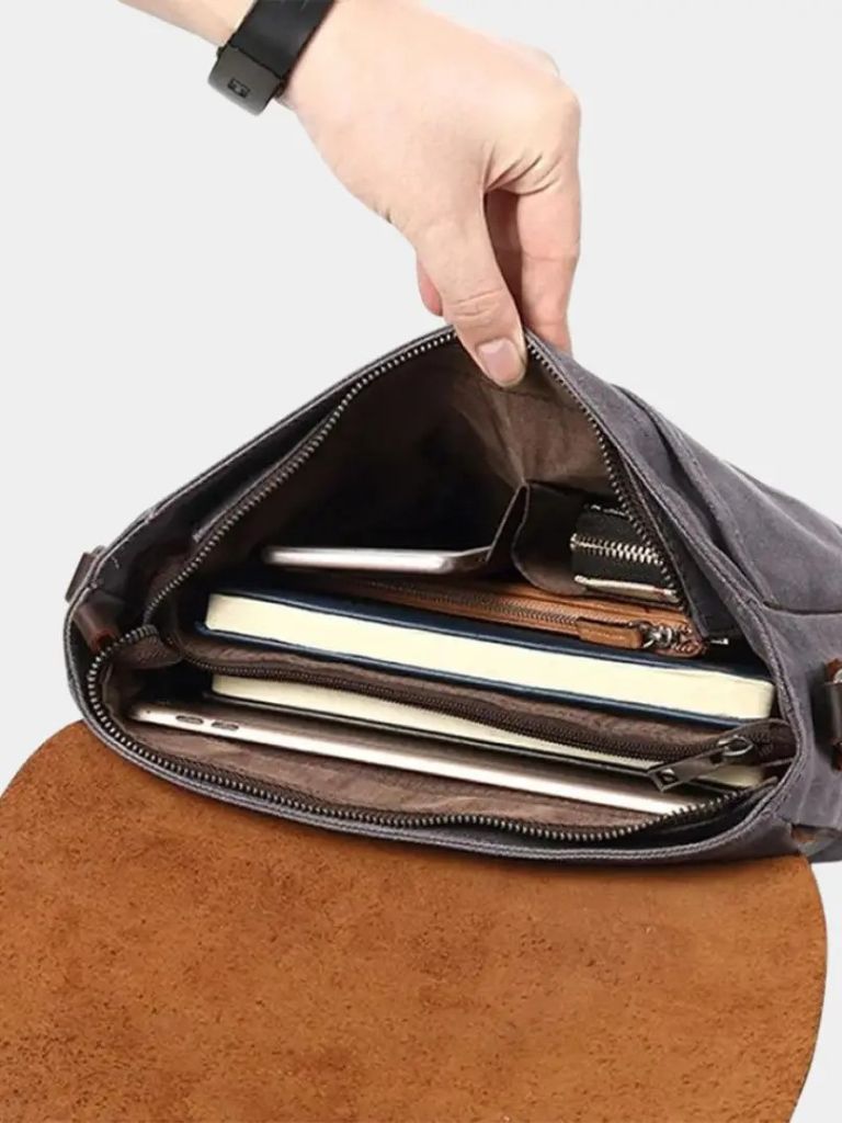 Windsor Messenger Shoulder Bag for Men